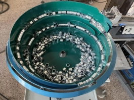 Wuxi Sici Auto Perfume Filling Machine