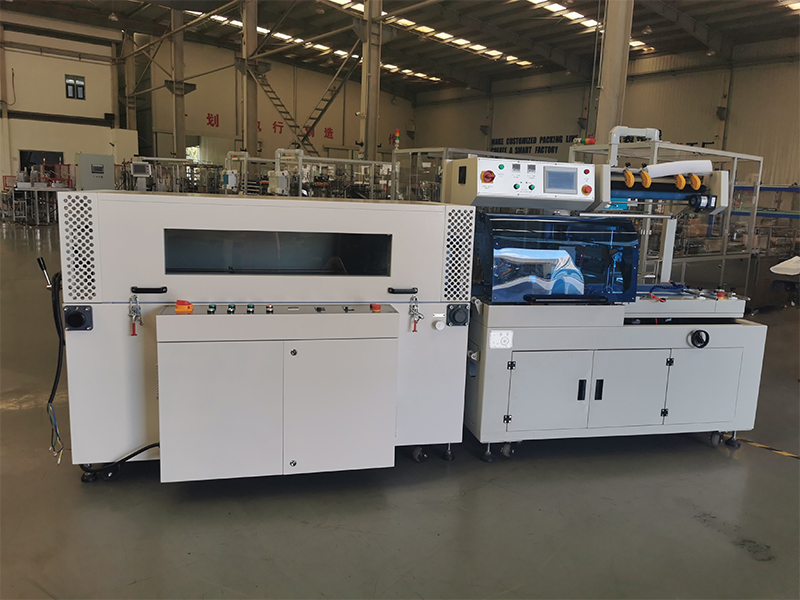 Heat-Shrink-Wrapping-Machine-2
