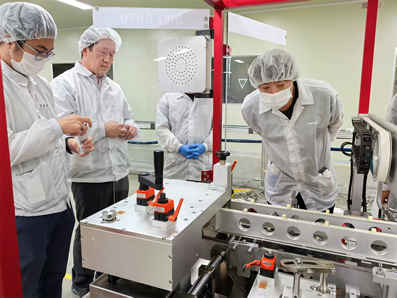 Liner-Insertion-Cartoning-Machine3