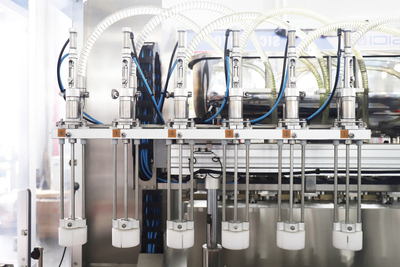 automatic filling machine.jpg