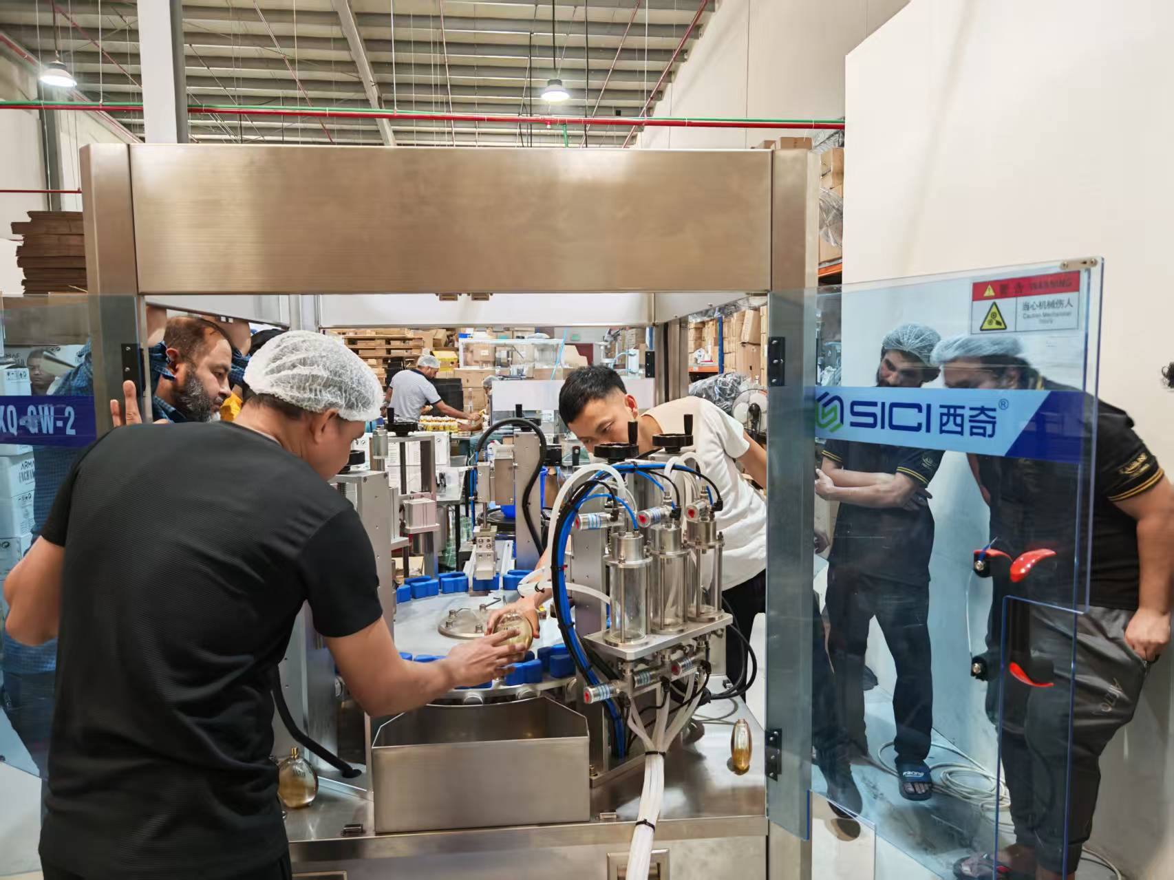 Automatic Perfume Filling Machine